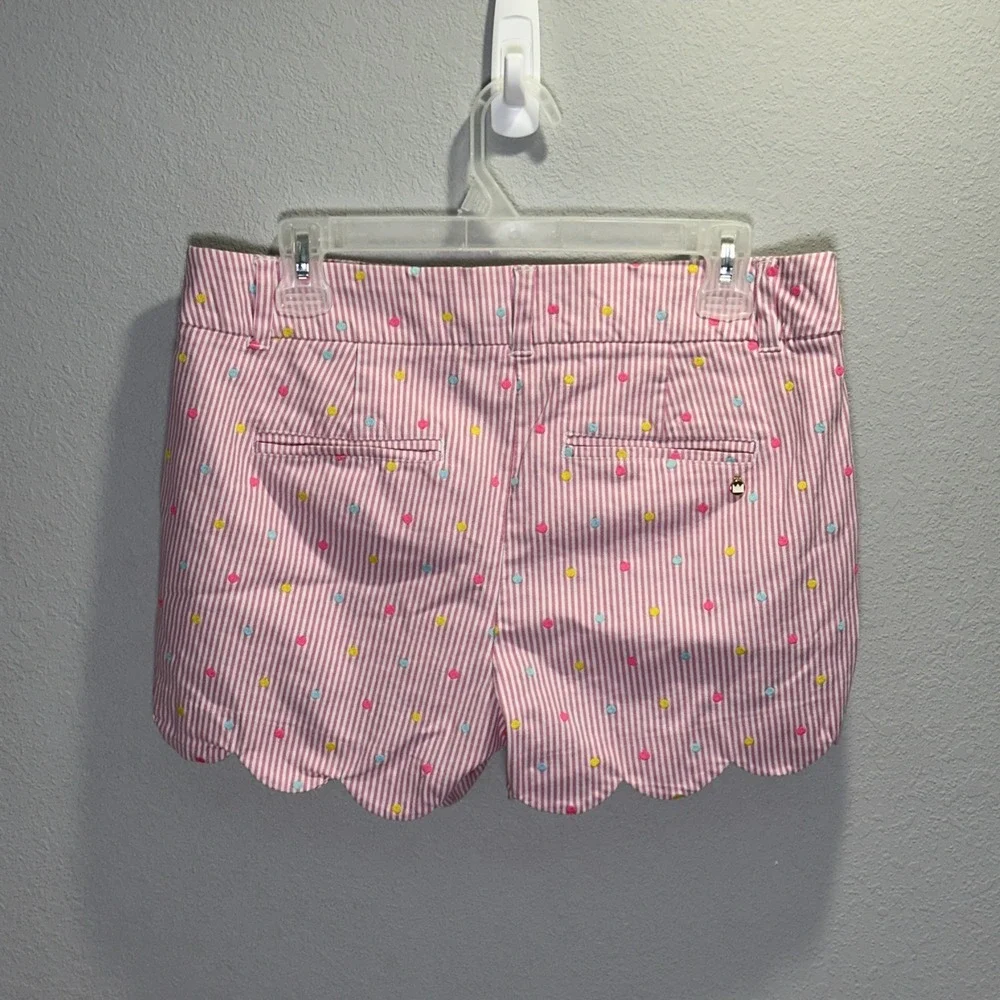 Crown & Ivy Shelby Scalloped Pink And White Striped Shorts Womens  Size 6 - Picture 2 of 6